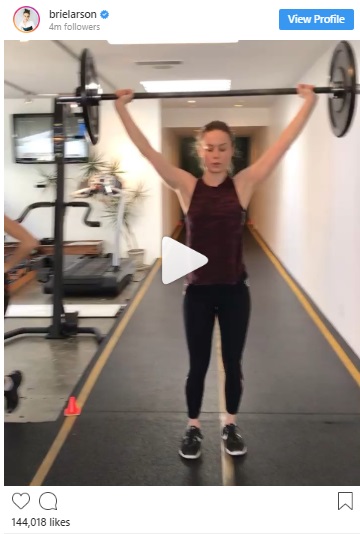 Brie Larson lunge game down