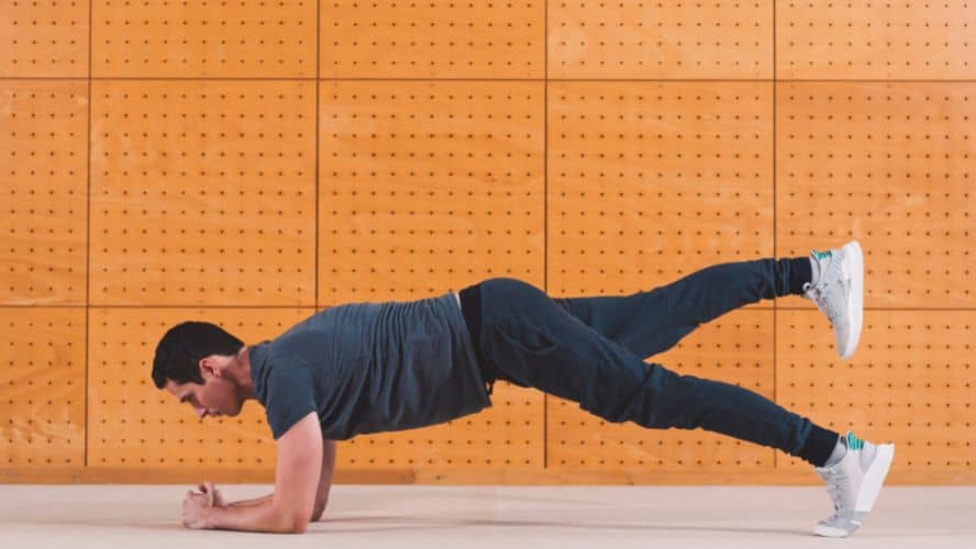 Plank With Leg Lifts